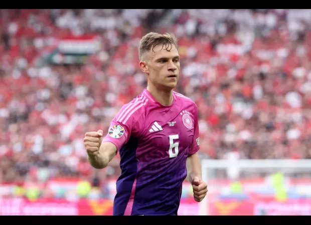 Bayern Munich's Joshua Kimmich has selected Arsenal as one of the clubs he would consider joining.