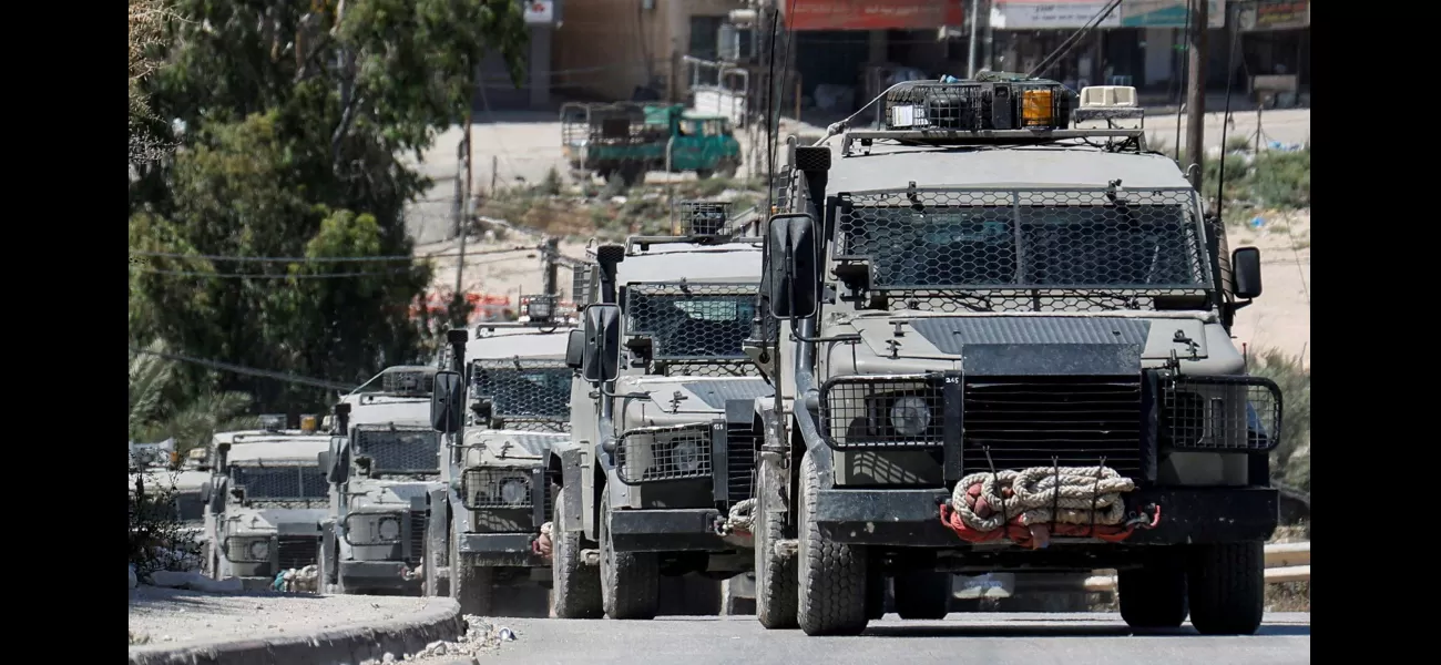 Israeli army ties hurt Palestinian to jeep's hood.