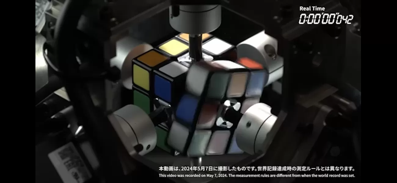 A robot has achieved a new world record for solving a Rubik's cube.