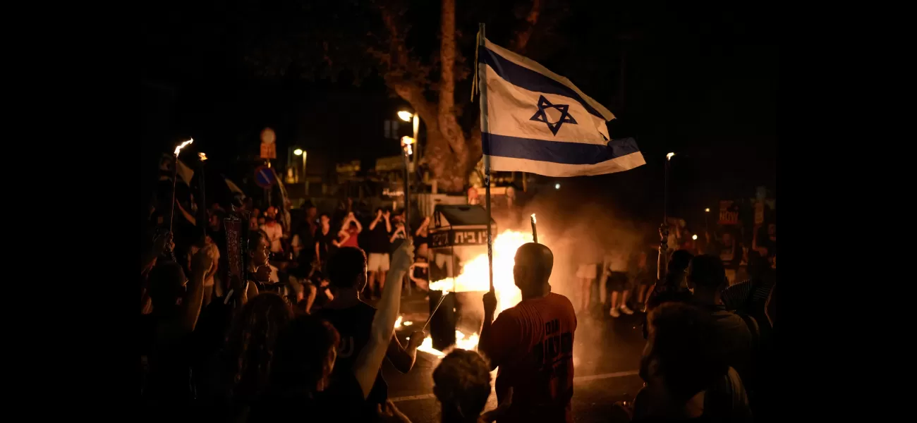Netanyahu accuses US of holding back weapons, despite US denial.