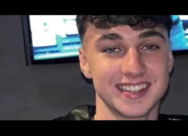 UK teen's Instagram accessed after disappearance.