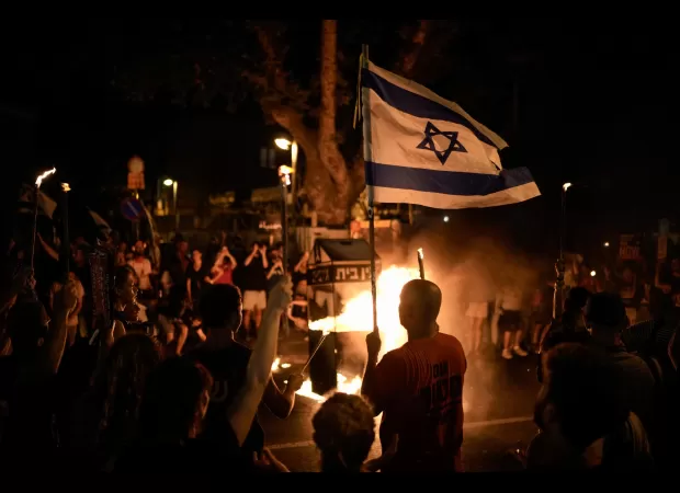 Netanyahu accuses US of holding back arms, despite previous denial.