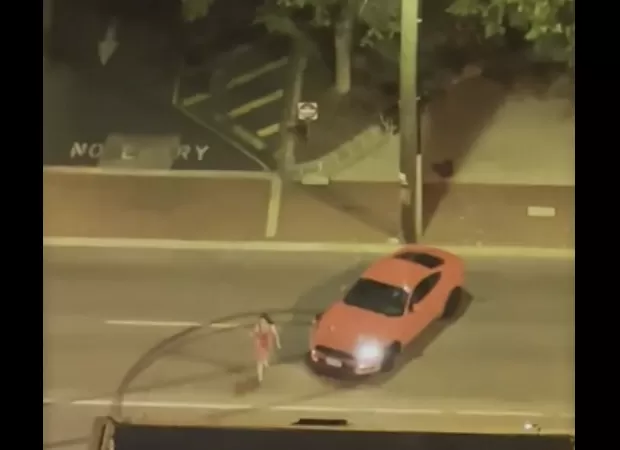 A woman with two kids escapes prison after going on a destructive rampage in a bar on Valentine's Day.