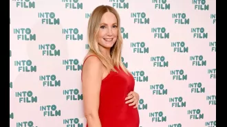 Actress Joanne Froggatt, known for her role in Downton Abbey, is pregnant with her first child at the age of 43.