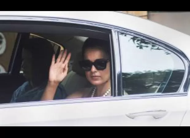 Kangana Ranaut wants to stay in the Chief Minister's suite at Maharashtra Sadan in Delhi, leading to an argument.