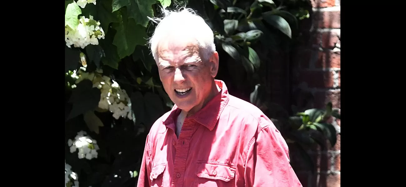 72-year-old TV star looks drastically changed two decades after becoming part of popular crime show.