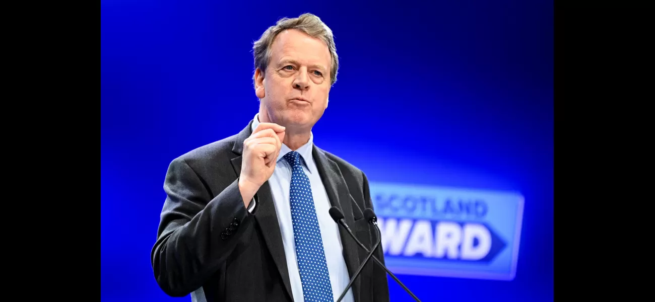 Minister confesses to gambling on when election will occur, as contenders gear up for last televised discussion.