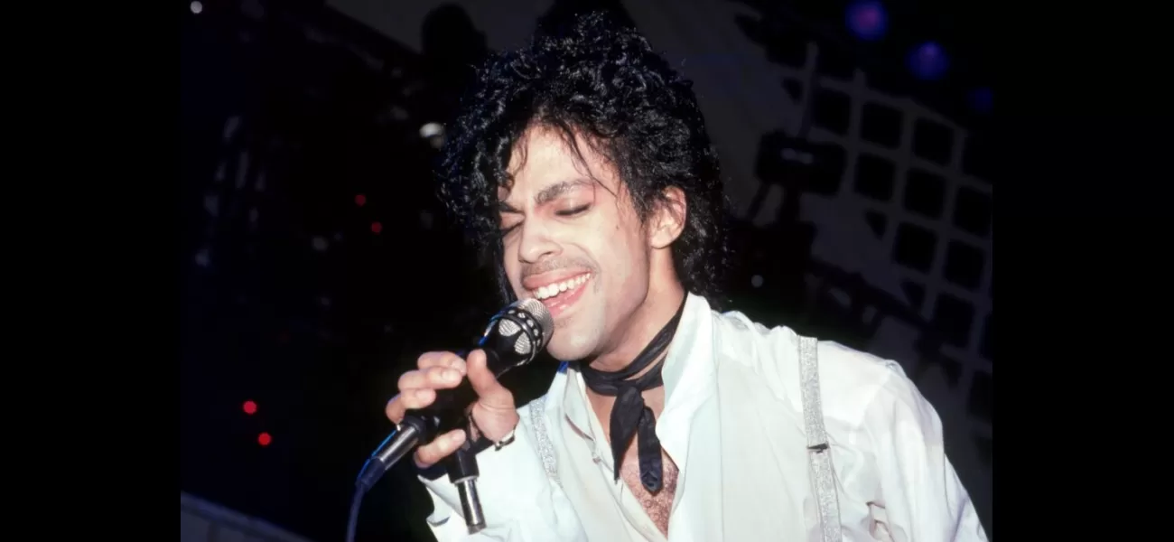 Prince, Nia Long, Glynn Turman and 27 others will now have stars on the Hollywood Walk of Fame.