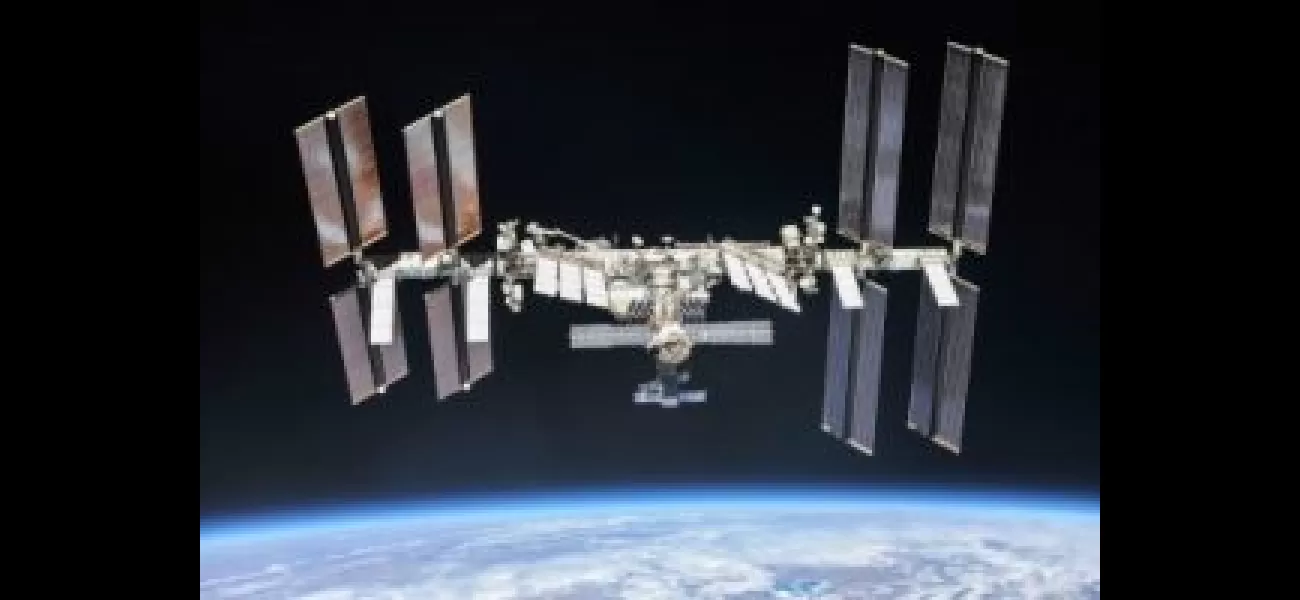 SpaceX awarded $843 million by NASA to bring ISS down in 2030.