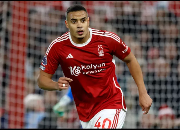 Chelsea has put in an offer of £50 million to sign Murillo from Nottingham Forest, including two players in the deal.