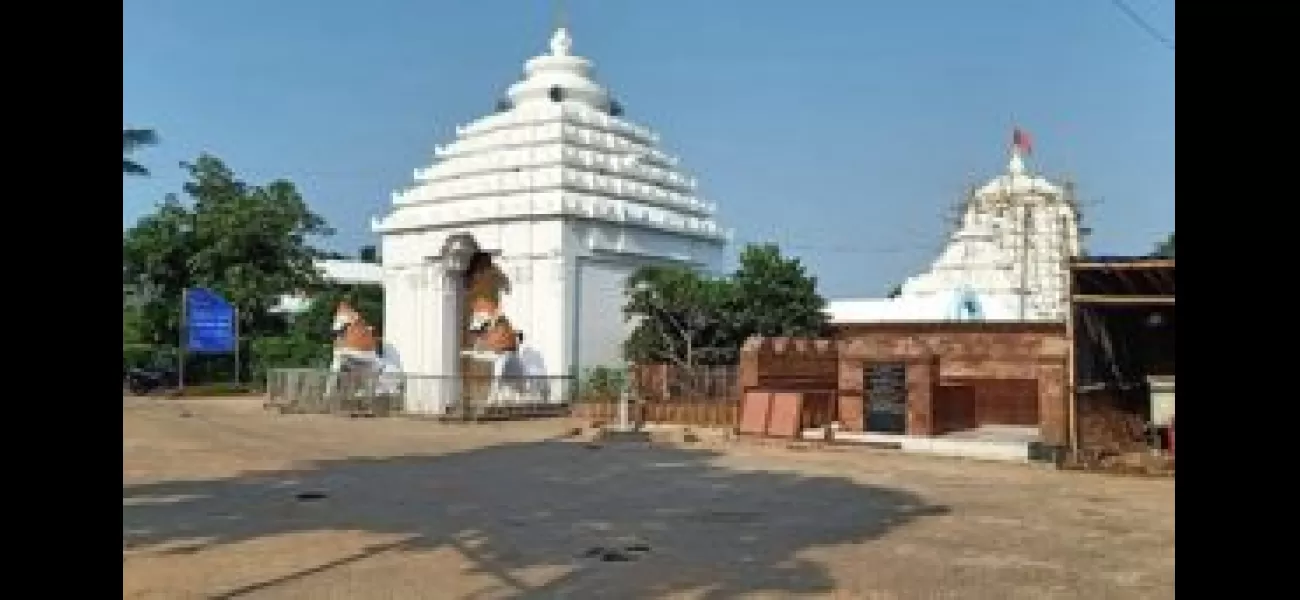 Crowds flock to Alarnath temple for glimpse of Lord Jagannath.