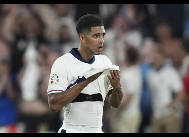 Bellingham reveals concerns about his fitness for England's match against Slovakia in the round of 16.