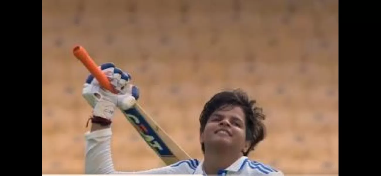 India dominates against SA with Shafali's record and Mandhana's century.