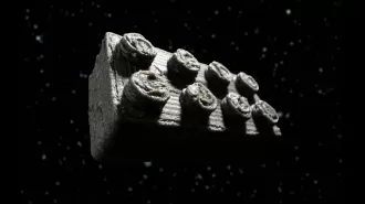 Moon bricks inspired by Lego could aid in constructing space bases later on.