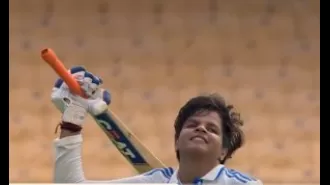 India dominates against SA with Shafali's record and Mandhana's century.