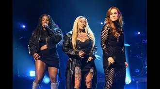 Sugababes fans angry as huge Glastonbury crowds prevent them from seeing favorite pop stars.