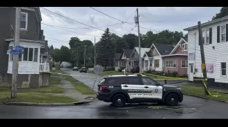13-year-old boy shot by US police after allegedly pointing fake gun