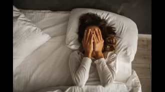 A sleep therapist shares 5 essential tips for improving your quality of sleep.