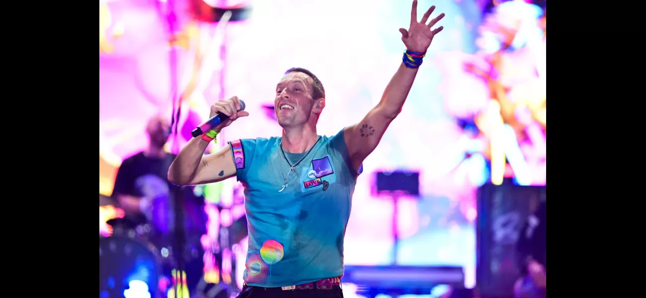 People are confused about Chris Martin's accent and it's generating buzz.