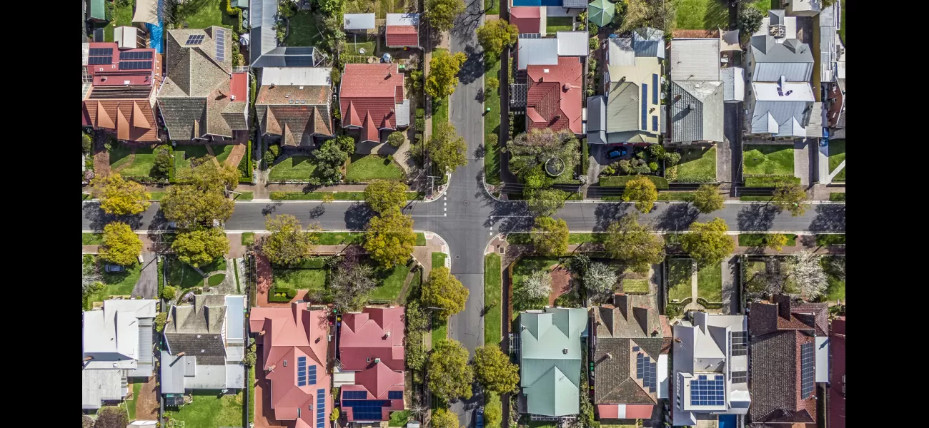 Australians are taking on extra debt to keep up with mortgage payments amidst financial strain.