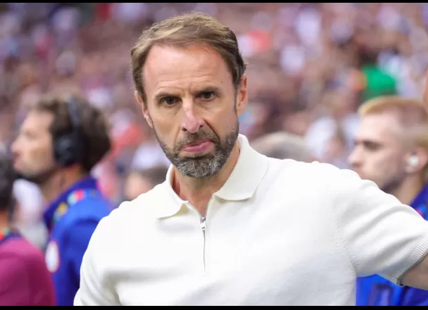 Gary Neville criticizes Gareth Southgate for making an 'illegal' mistake during the Euro 2024 game against Slovakia.