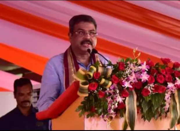Pradhan compares Majhi to a deity, Lord Jagannath.