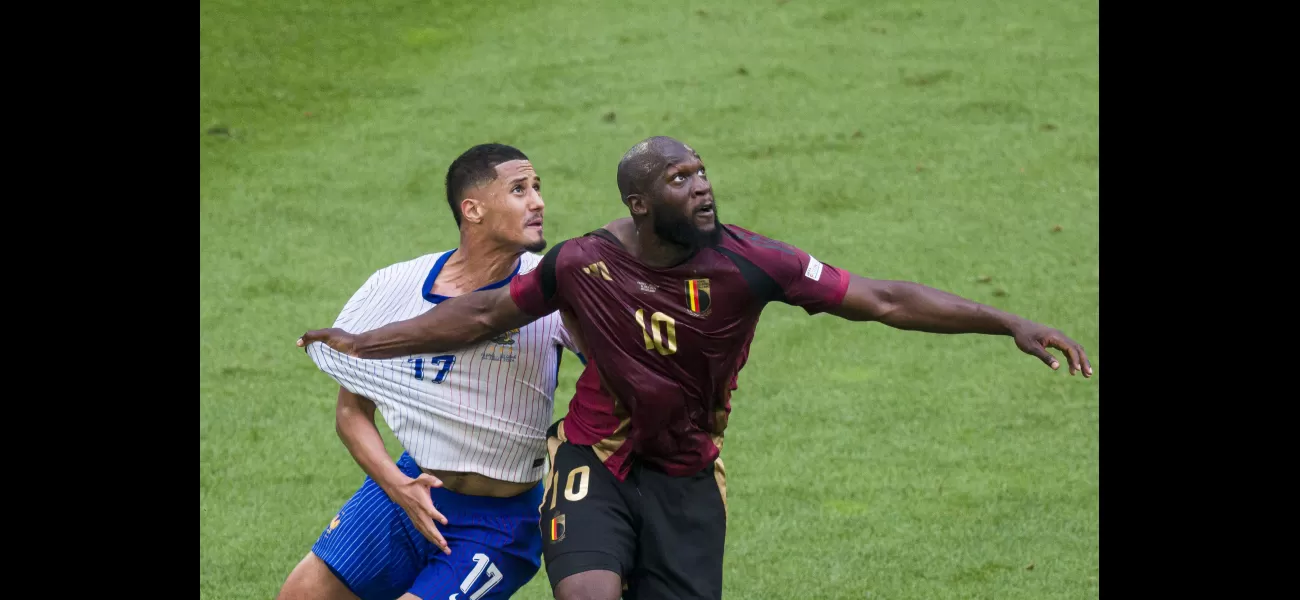 Commentator criticizes Romelu Lukaku for being easily contained by William Saliba during Euro 2024.