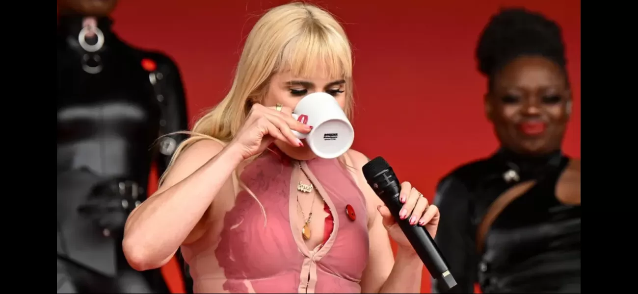 Paloma Faith highlights Glastonbury's lack of female headliners in a meaningful way.