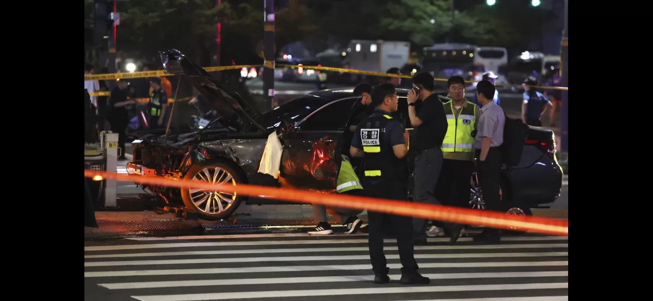 9 people died in a car accident involving pedestrians in downtown Seoul.