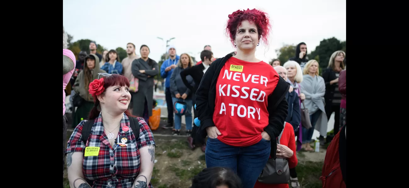 Time to rethink your stance on Tory kissing.