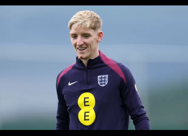 A player from England's Euro 2024 team desires a transfer due to being attracted to Liverpool.