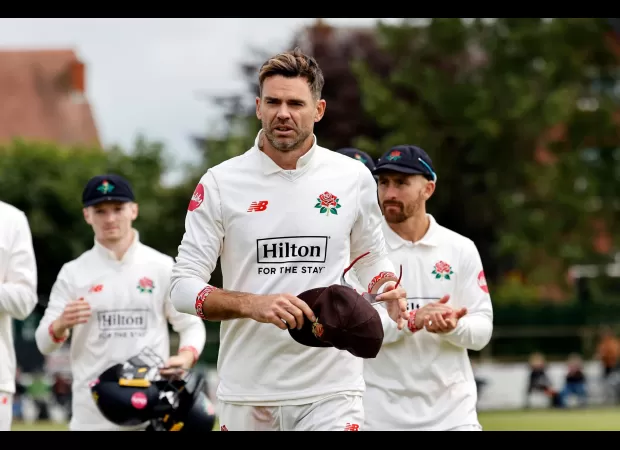 Australian cricketer Nathan Lyon admits to feeling conflicted while supporting his Ashes opponent James Anderson and criticizes England's error.