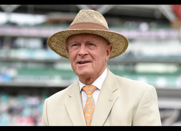 Former England cricket star Sir Geoffrey Boycott discloses he has been diagnosed with cancer.