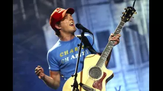 Former pop star from the 2000s discusses hiding his sexuality and not finding love yet.