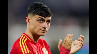 Barcelona is being pushed by Pedri to acquire the impressive Nico Williams before rivals Chelsea and Arsenal do.