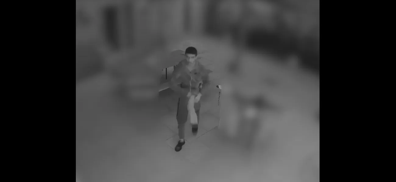 Sydney police step up efforts to catch armed man targeting women, with increased patrols and release of CCTV footage.