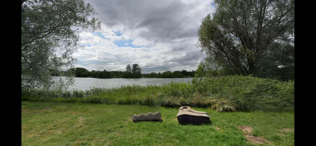 A police dog died while searching for a suspect in a country park who was wanted for attempted murder.