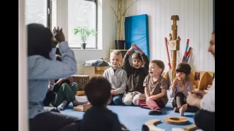 The Five Hour Club is a community for working parents, and this is an interview with one of the founders.