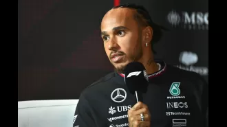 Hamilton responds to Verstappen and Norris' crash with straightforward disapproval.