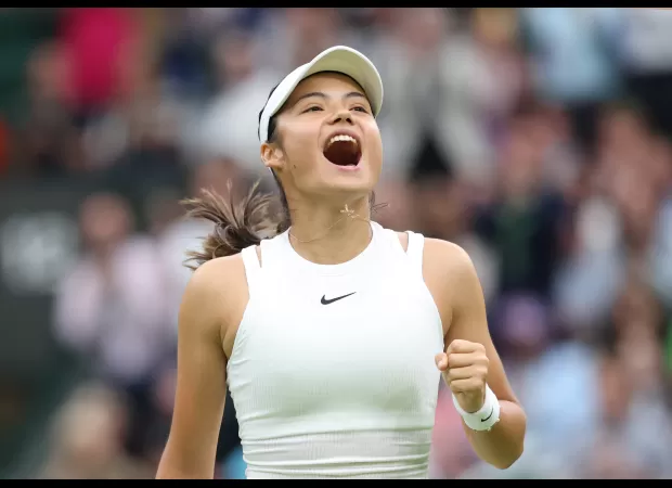 Schedule for Wimbledon Day 5 featuring Emma Raducanu playing third-round match.