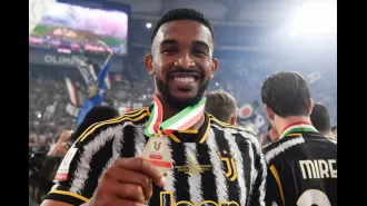 Footballer Gleison Bremer of Juventus discusses potential transfer to Manchester United while commenting on his future.