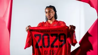 Olise chose Bayern Munich over Chelsea and Manchester United, citing their strong development program.
