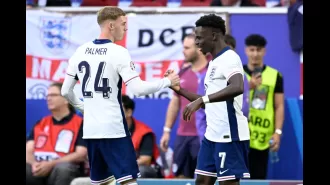 Micah Richards explains why Bukayo Saka is chosen for England instead of Cole Palmer.