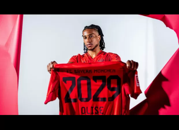 Olise chose Bayern Munich over Chelsea and Manchester United, citing their strong development program.