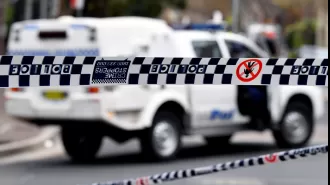 Fatality in Sydney stabbing, suspect escapes