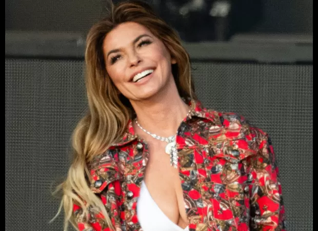 Shania Twain triumphs over cold at BST Hyde Park show.
