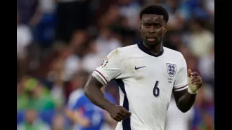 Top European clubs given opportunity to sign promising player as he turns down contract offer.