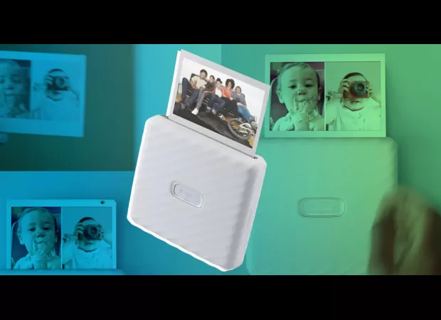 Get a £45 discount on a compact printer that produces polaroid prints of your chosen photos.