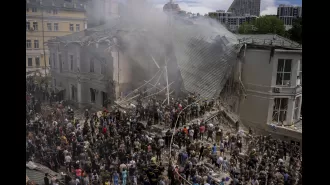 Large-scale Russian attack on Kyiv includes striking a pediatric hospital, the most intense in 4 months.