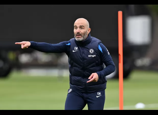 Chelsea told not to offload Chilwell as Man Utd eye surprise move.